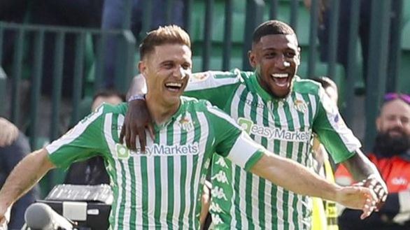 Joaquín prolonga el renacer del Betis | 3-2