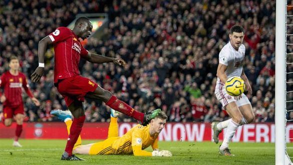 El Liverpool, en velocidad de crucero |2-0
