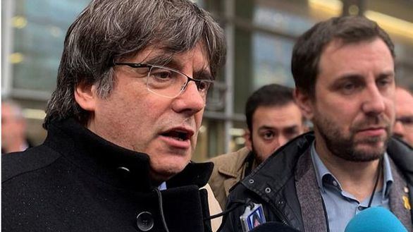 Puigdemont anima la rebelión desde Bruselas: 