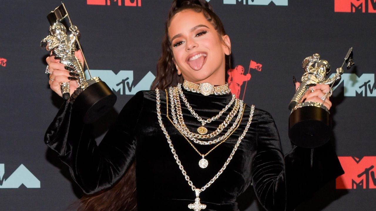 Rosalía sorprende con 