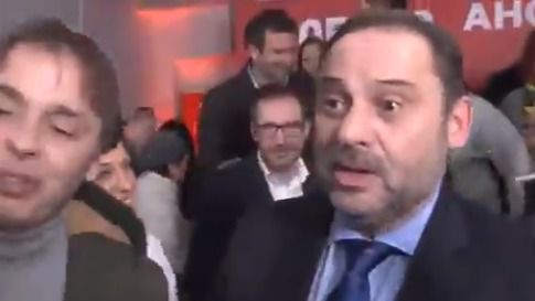 Críticas a Ábalos por su 