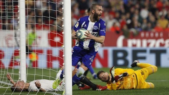 El Sevilla se la pega en el Pizjuán ante el Alavés | 1-1