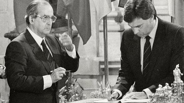 Muere Fernando Morán, primer ministro de Exteriores de Felipe González