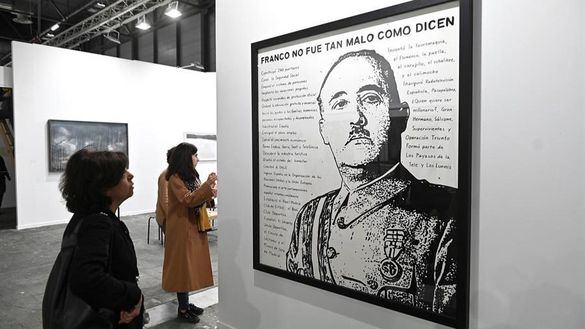 Una obra que 'ensalza' los méritos de Franco, la polémica de ARCO