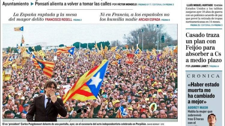 Las portadas de los periódicos de este domingo