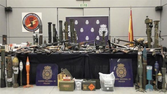 Intervenido un depósito de armas con lanzagranadas y explosivos en Zamora