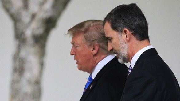 Trump le da el pésame a Felipe VI por las víctimas de coronavirus en España