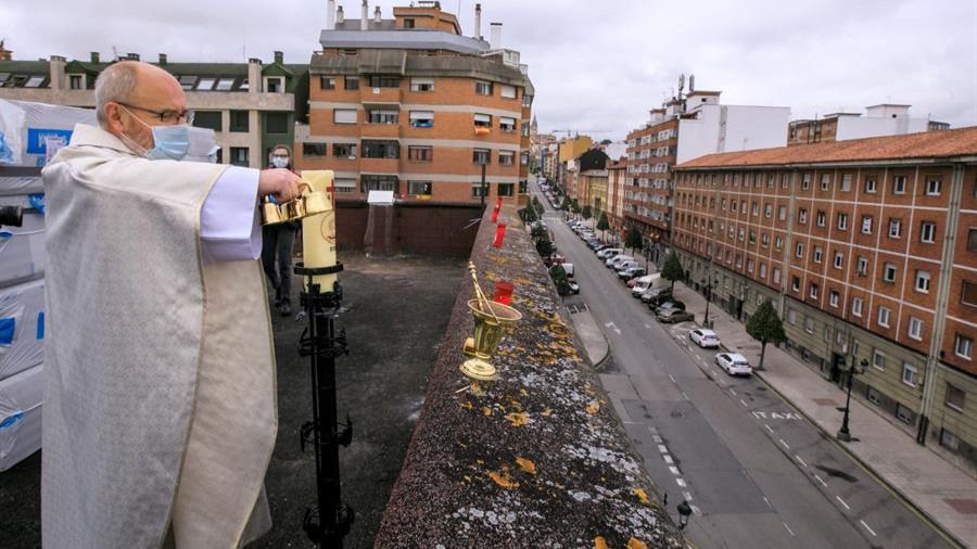 Galería de fotos | Imágenes de un Domingo de Resurrección en cuarentena