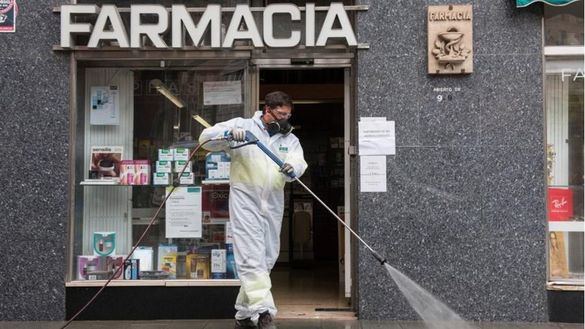 Balance en las farmacias: 11 fallecidos y 493 profesionales ingresados o en cuarentena