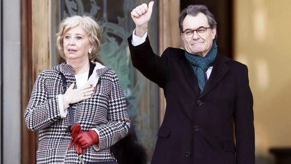 El juez imputa a tres exconsejeros de Convergencia por el 'caso 3 %'