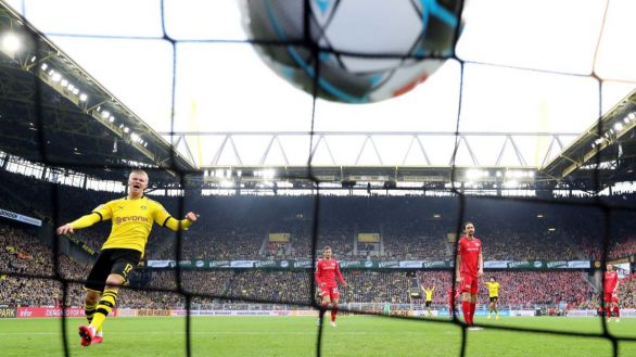 Bundesliga. Merkel afianza la inminente vuelta del fútbol en Alemania