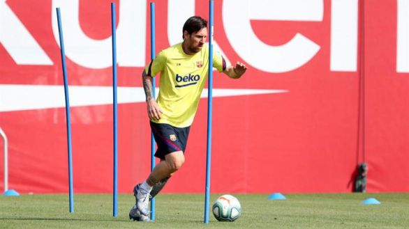 Primer entrenamiento del Barcelona, con Atlético y Real Madrid en espera