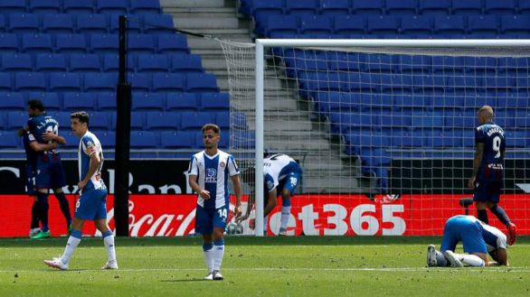 El Levante provoca que el Espanyol pierda pie | 1-3