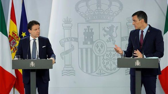 Sánchez y Conte unen sus fuerzas para presionar a la UE en el fondo de recuperación