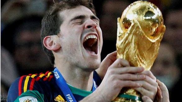 Casillas anuncia su retirada definitiva del fútbol: así se ha despedido