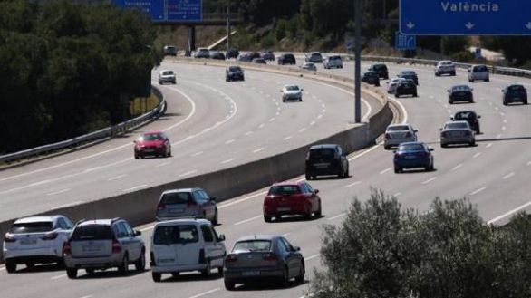Los viajes por carretera bajan un 10 % en la primera semana de agosto