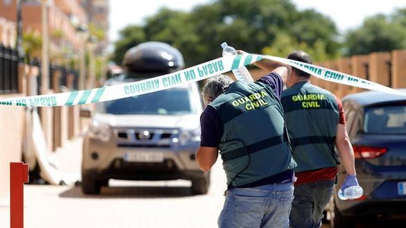 Un hombre mata a su hijo, hiere a su hija y se suicida en Cabanes