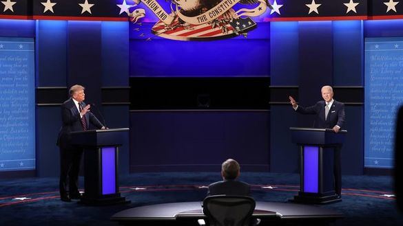 Trump intenta desorientar a Biden en el debate más caótico de la historia
