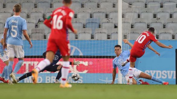 Europa League. El Granada hace historia en Malmoe | 1-3