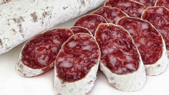 Retiran los productos de una marca de fuet por presencia de salmonela
