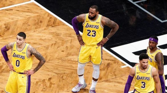 NBA. LeBron James es acusado de cometer una ilegalidad reiterada