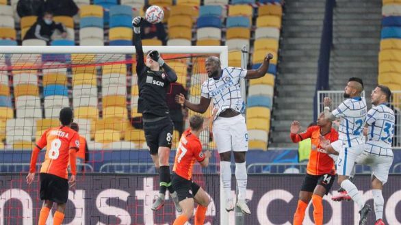 El Inter perdona al Shakhtar y tampoco levanta el vuelo en Ucrania | 0-0