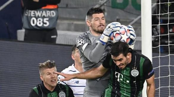 El Ferencvaros alcanza a empatar dos goles al Dinamo Kiev | 2-2
