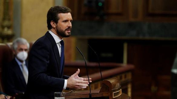 Casado acusa a Sánchez de 