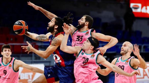 Euroliga. El Barcelona también dobla la mano al Bakonia | 71-72