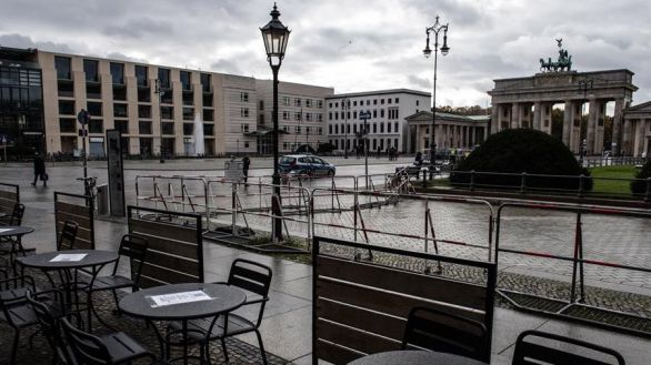 Europa pide disciplina a sus ciudadanos para frenar la pandemia