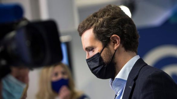 Casado pide al PSOE que piense en sus víctimas: 