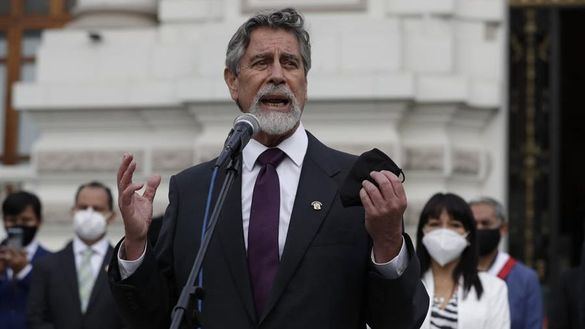 Francisco Sagasti, elegido nuevo presidente interino de Perú