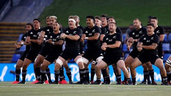 Los All Blacks dedican el haka a Maradona antes de jugar contra Argentina