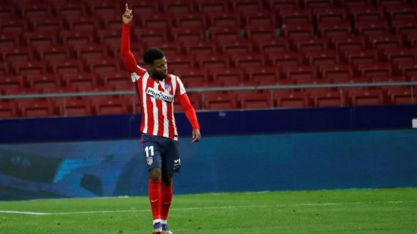 El Atlético supera al Valladolid y mantiene sus aspiraciones | 2-0
