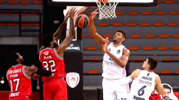 Euroliga. El Real Madrid prosigue su recuperación europea |82-86