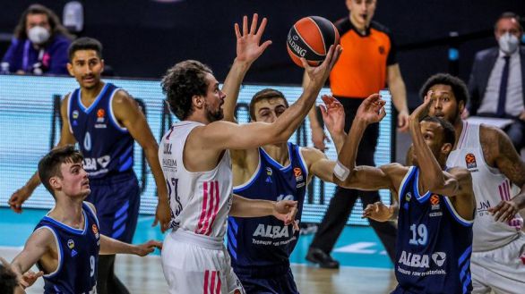 Euroliga. El Real Madrid pone todo su orgullo en rendir tributo a Randolph | 91-62