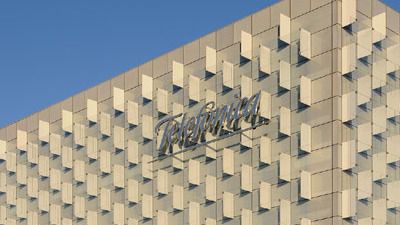 Telefónica vende a ATC las torres de Telxius por 7.700 millones de euros
