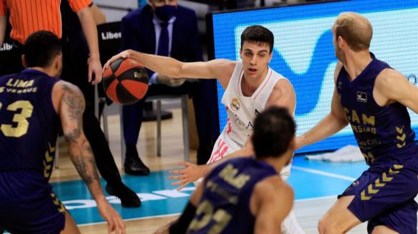 ACB. El Real Madrid asienta su liderato en España | 98-87