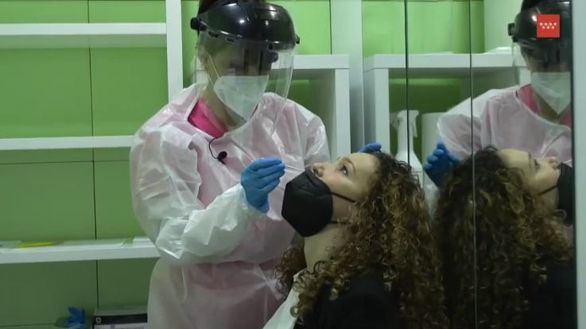 Las farmacias de Madrid superan los mil test de antígenos realizados con un 2% de positividad