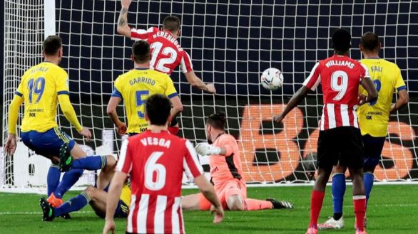 El Athletic despega en el Carranza | 0-4