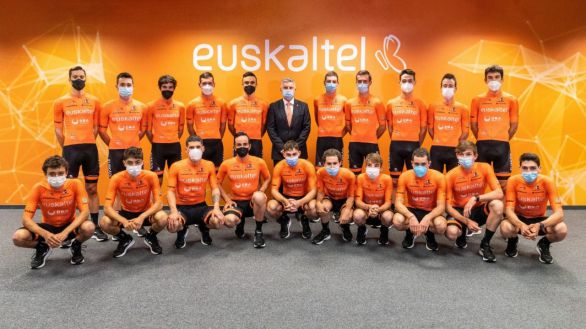 La Vuelta. El Euskatel Euskadi vuelve a la élite