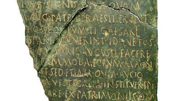 Recuperado en Madrid un documento jurídico romano que iba a ser subastado