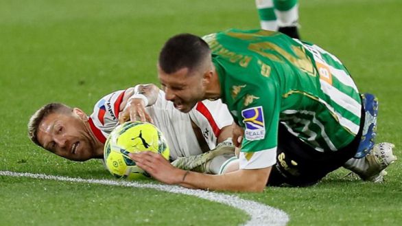 El Sevilla escapa del Betis y gana un derbi muy batallado | 1-0