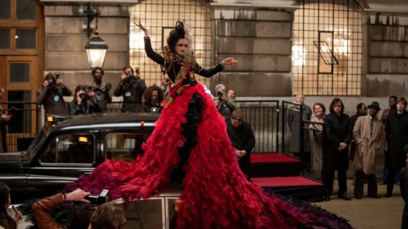 Nuevas imágenes de Emma Stone como Cruella, la nueva villana de Disney