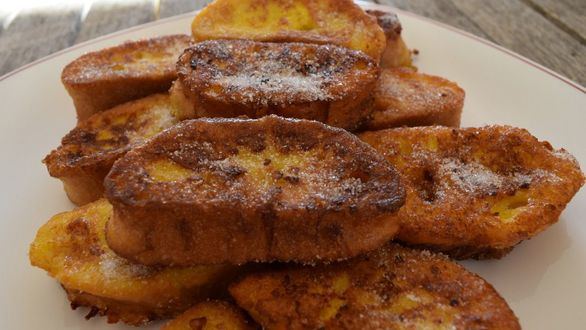 Dulces de Semana Santa: torrijas y huevos de Pascua tradicionales y de vanguardia