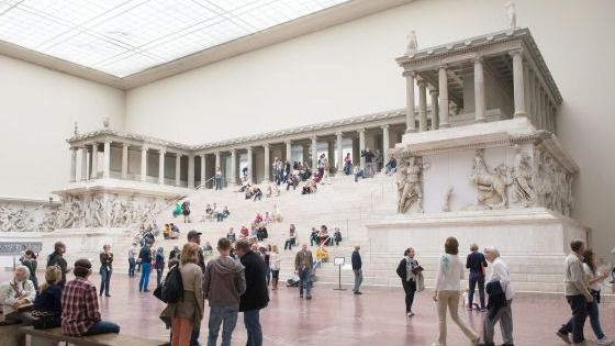 La reapertura del Altar de Pérgamo se retrasa: no podrá visitarse hasta al menos 2025