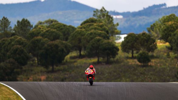 Guía de retransmisiones deportivas. El Madrid busca sobrevivir al Getafe
