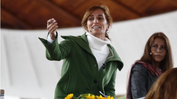 García pide llenar las urnas de feminismo