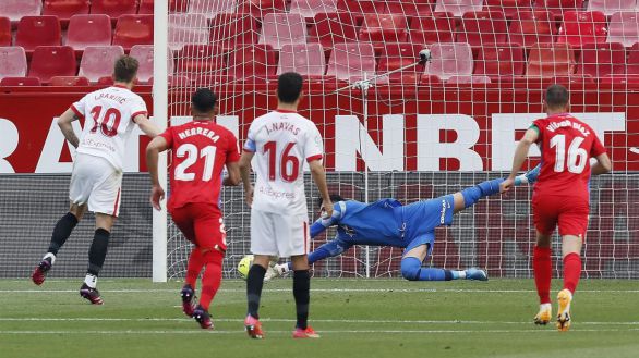 El Sevilla confirma que va a por todas | 2-1