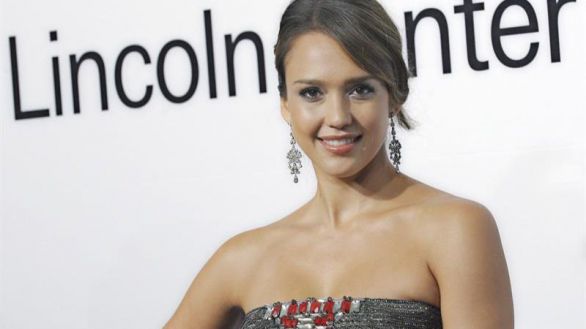 La millonaria empresa de Jessica Alba busca su salida a bolsa